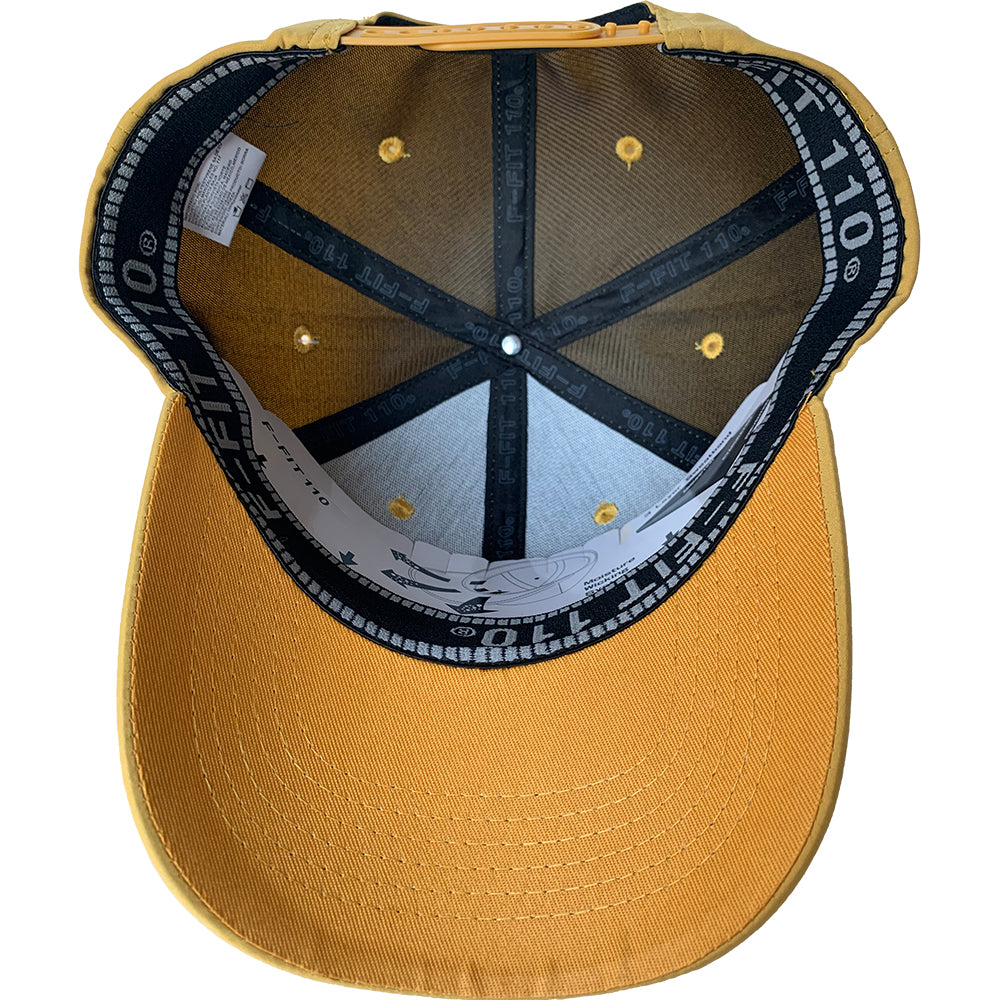 Gorra "F-FIT 110 - 8131 Snapback / Flexible/ Tela Repelente / Gama Premium