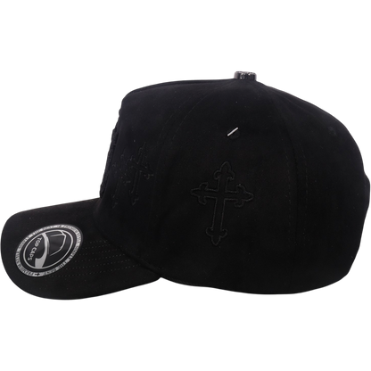 Gorra Top Caps de Gamuza Premium "Dark Cross" Estilo Urbano y Alta Gama-020