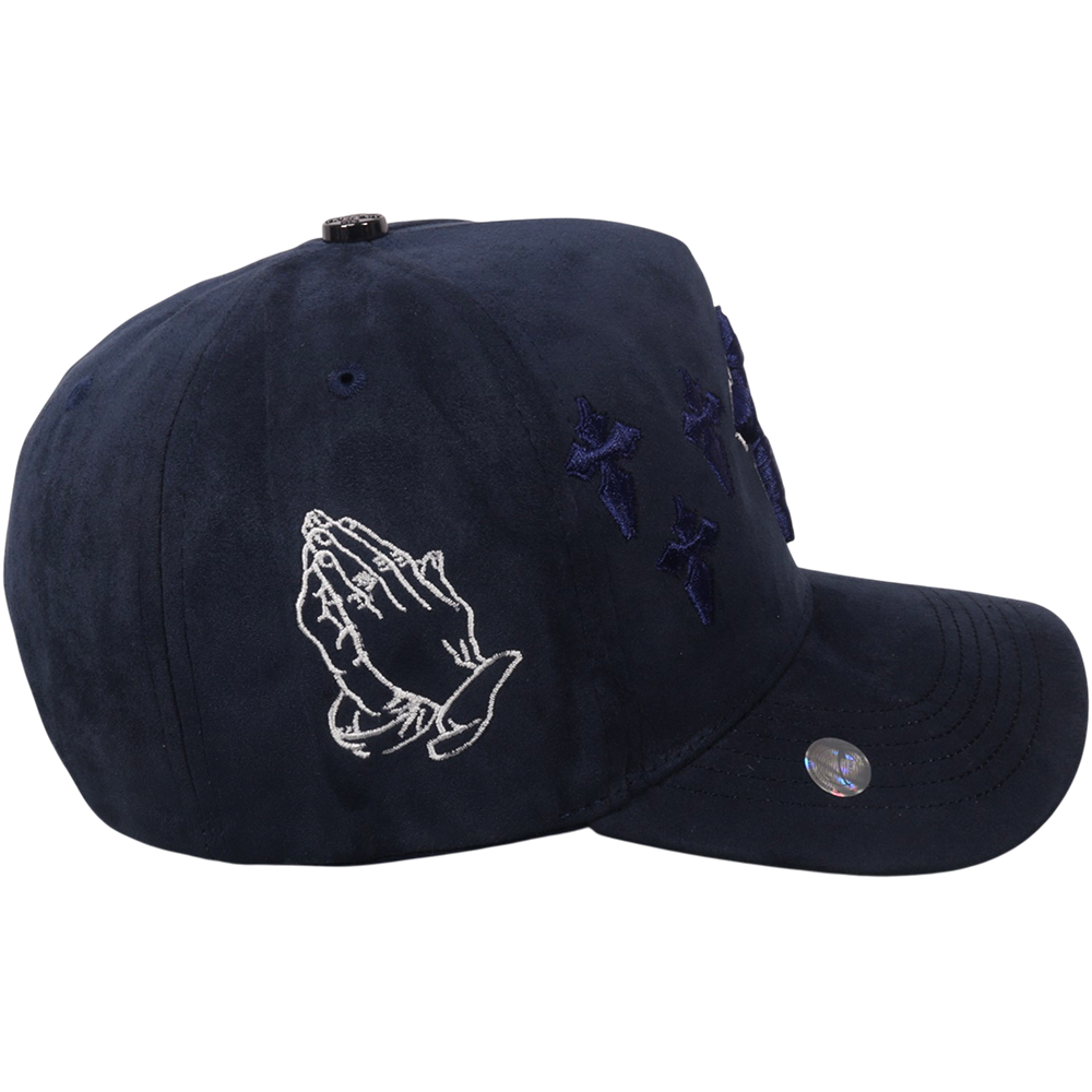 Gorra Top Caps de Gamuza Premium "Gothic Cross" y Estilo Urbano con Presencia-015
