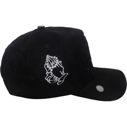 Gorra Top Caps de Gamuza Premium "White Cross" Streetwear con Actitud-004