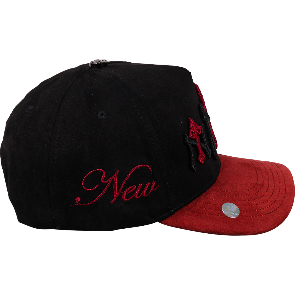 Gorra Top Caps de Gamuza "Actitud Rebelde-013